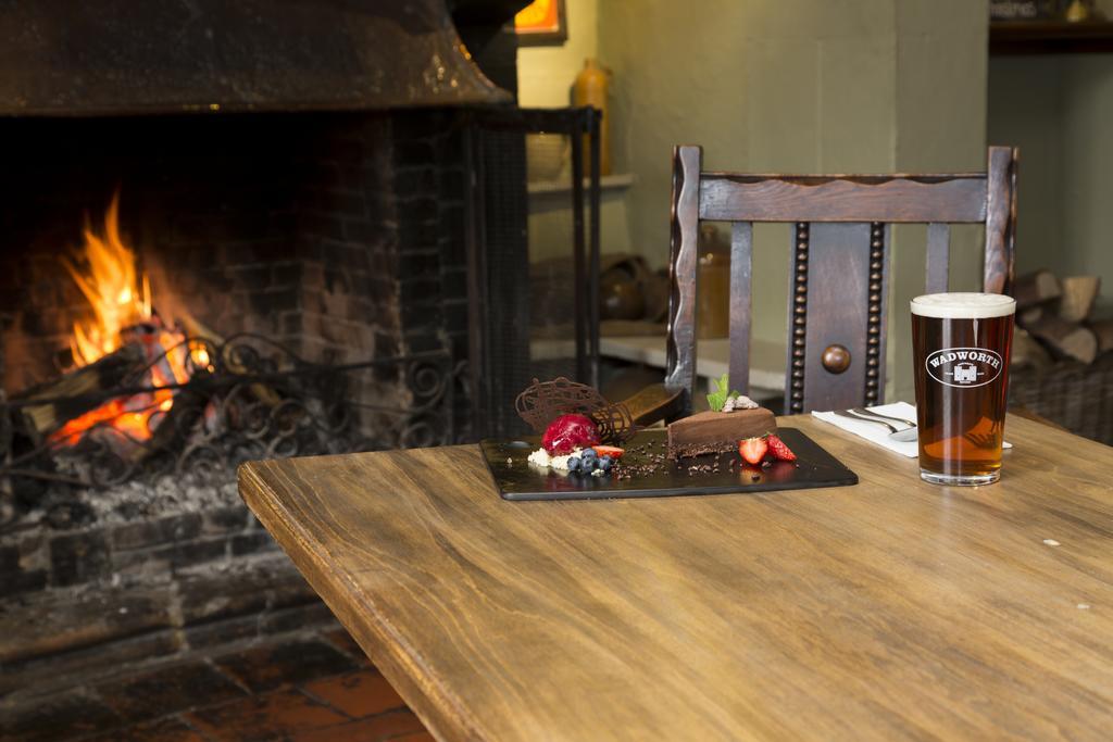 Hadley Bowling Green Inn Droitwich Kültér fotó